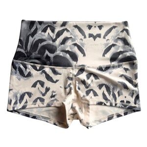Lululemon Rolldown 2” Luon Boogie Shorts